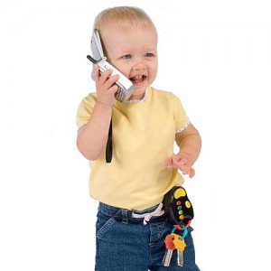 child on cellphone