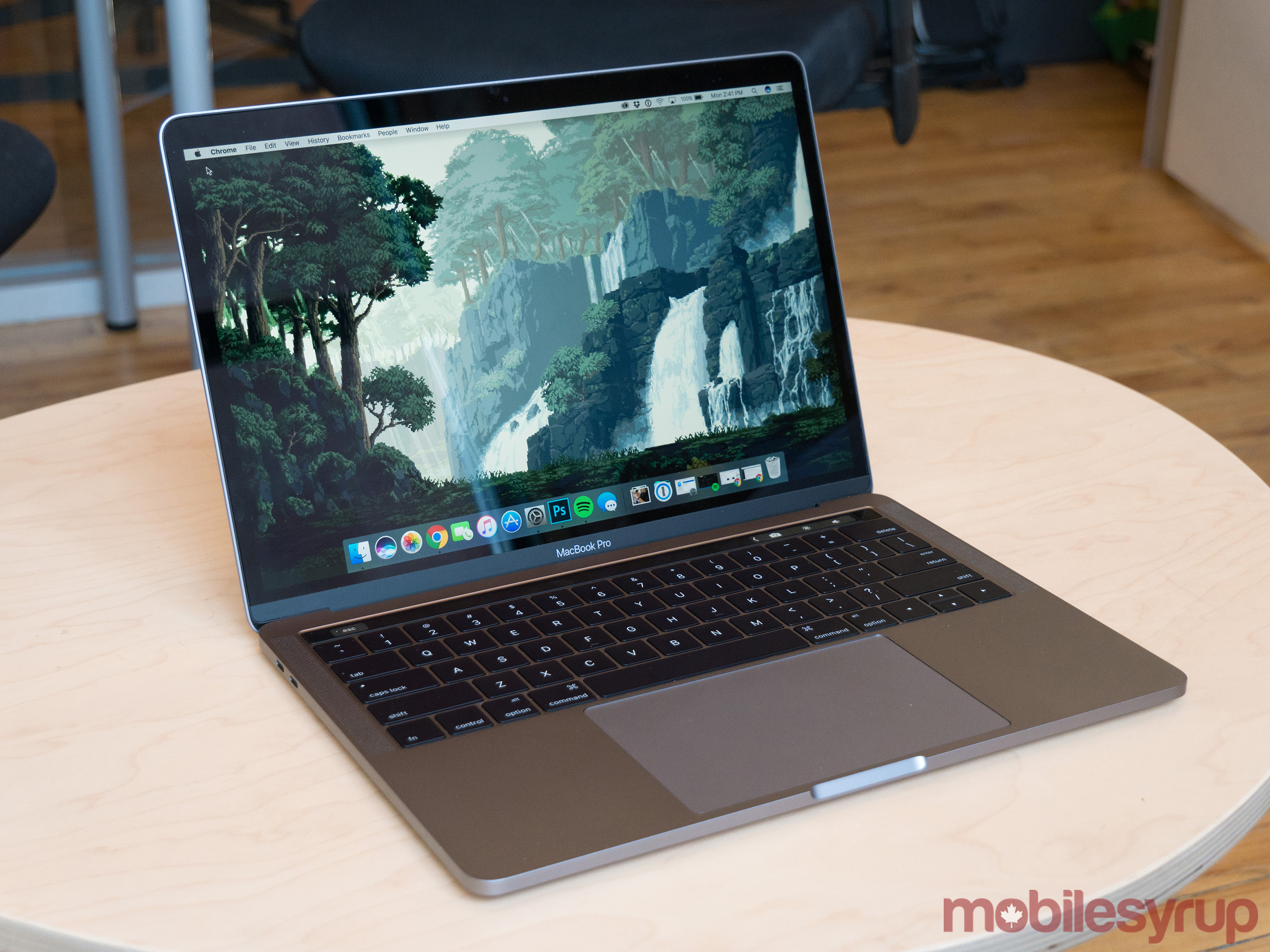 美品 2016 Macbook Pro 13 Touch Bar 5年物損保証付