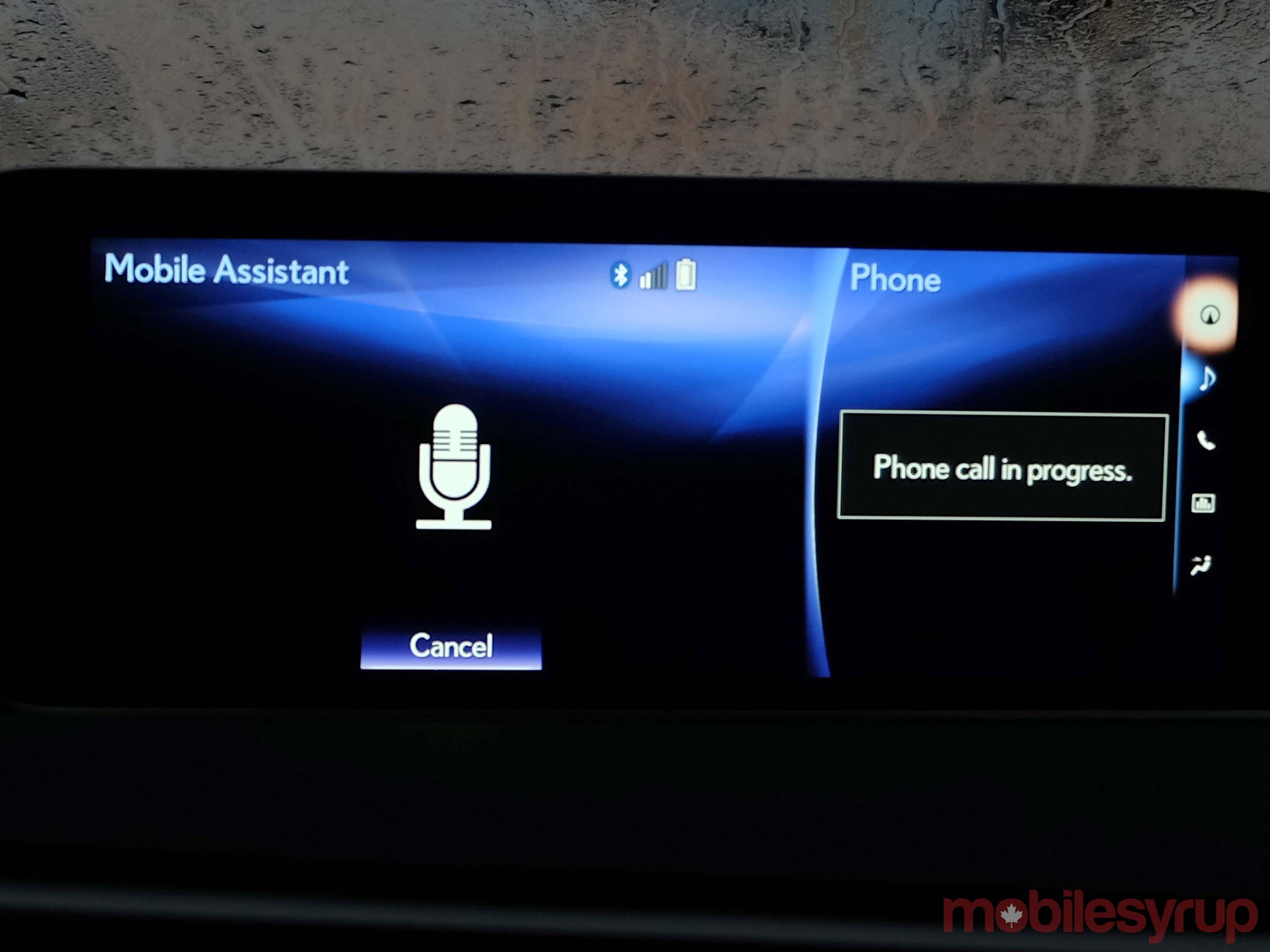 Lexus-RX-Mobile-Assistant