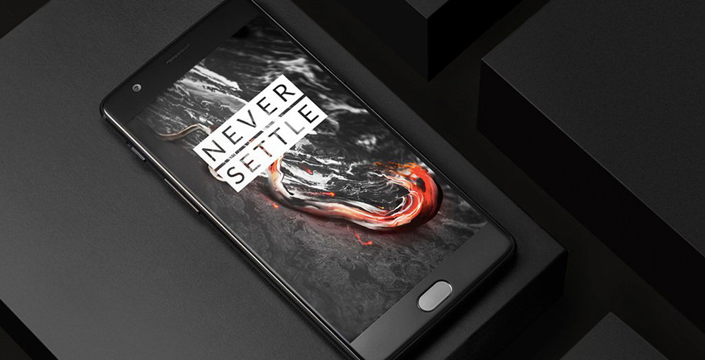 OnePlus 3T in Midnight Black