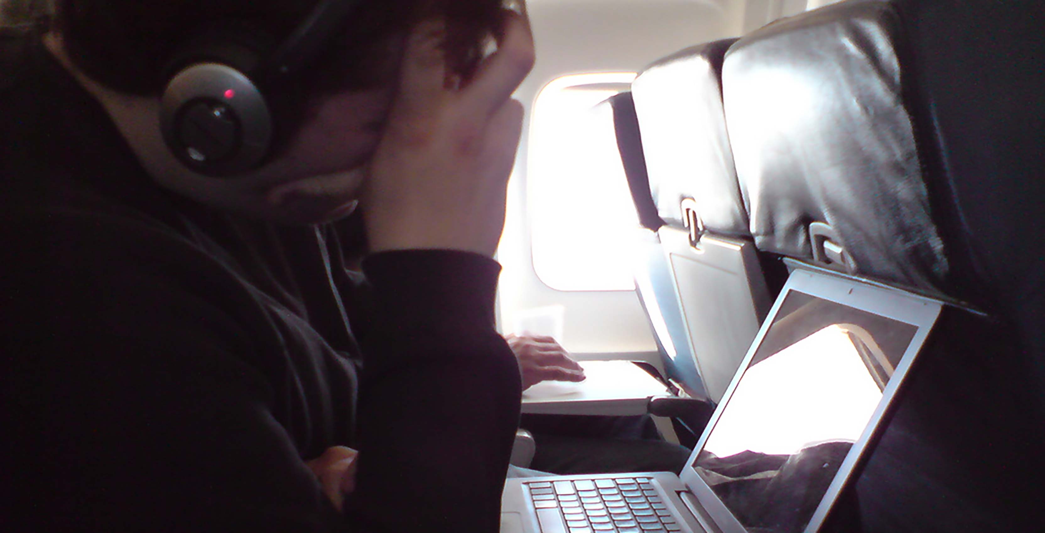 Laptop on airplane