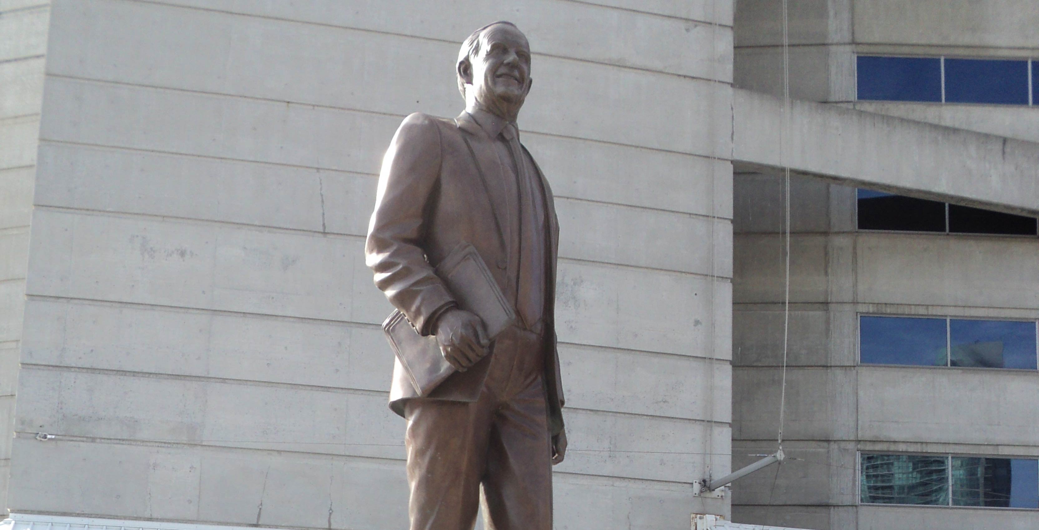 Ted Rogers statue