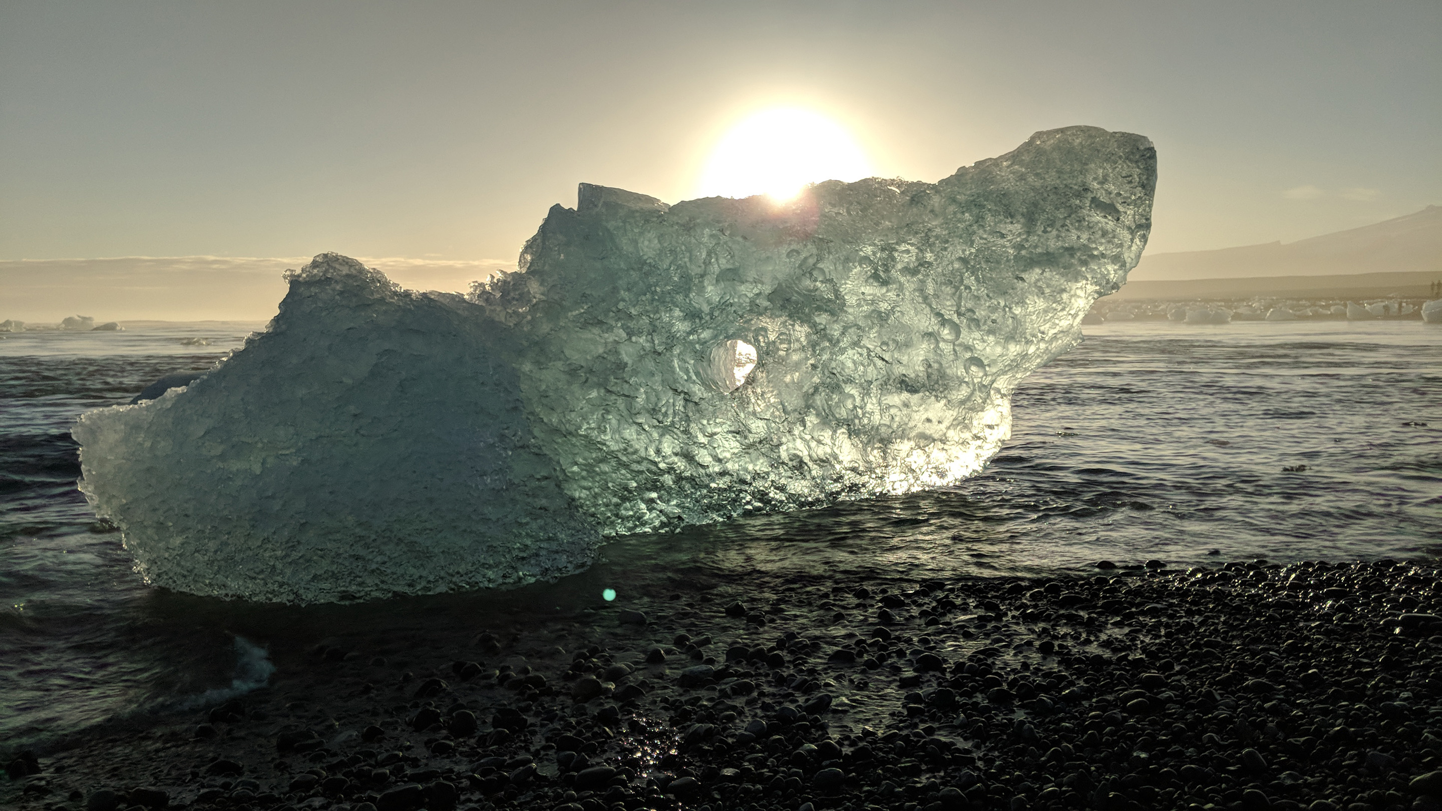 Pixel 2 glacier beach