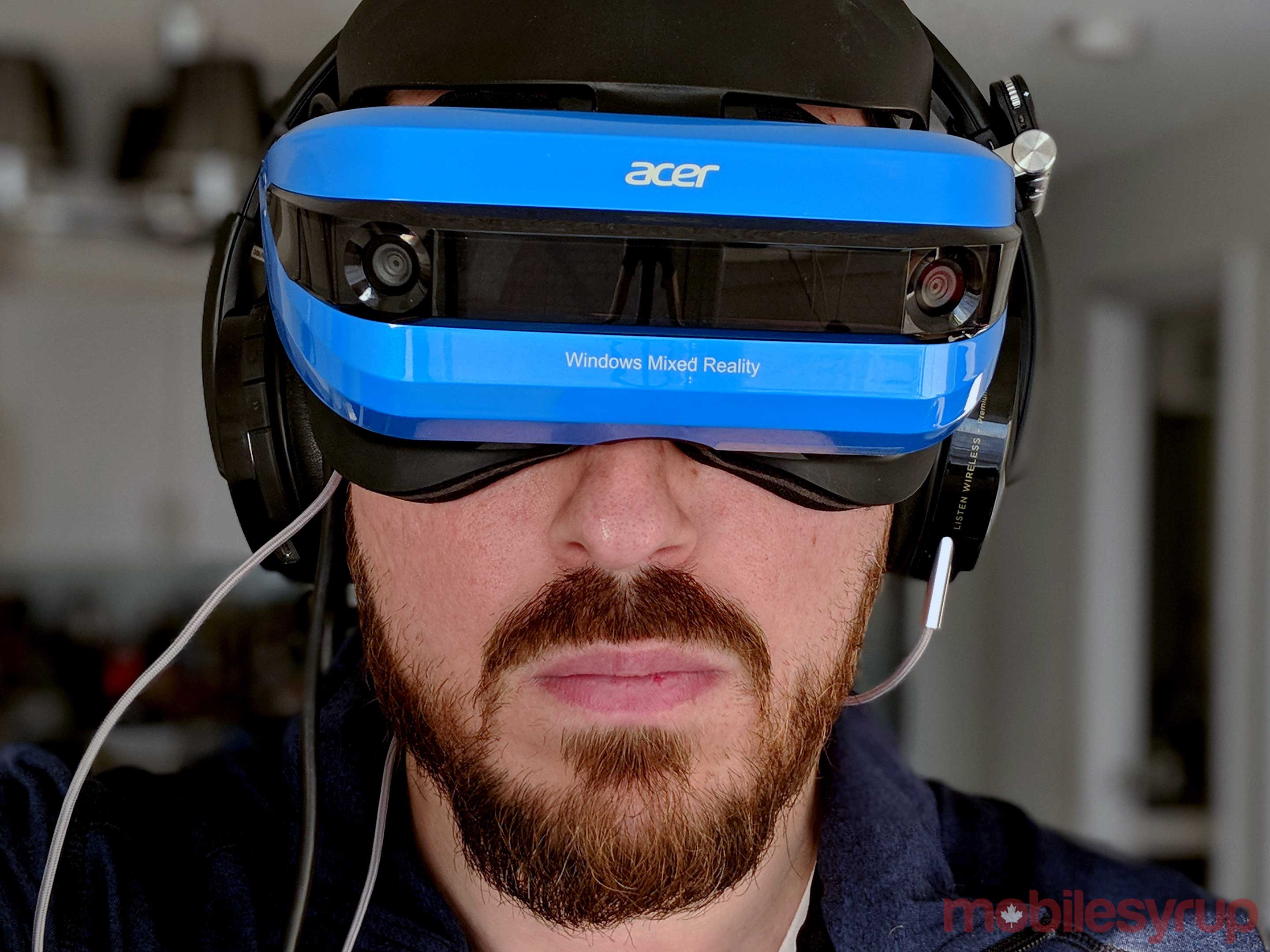 Variant Manager kapsel Windows Mixed Reality Review: A foot in the virtual door