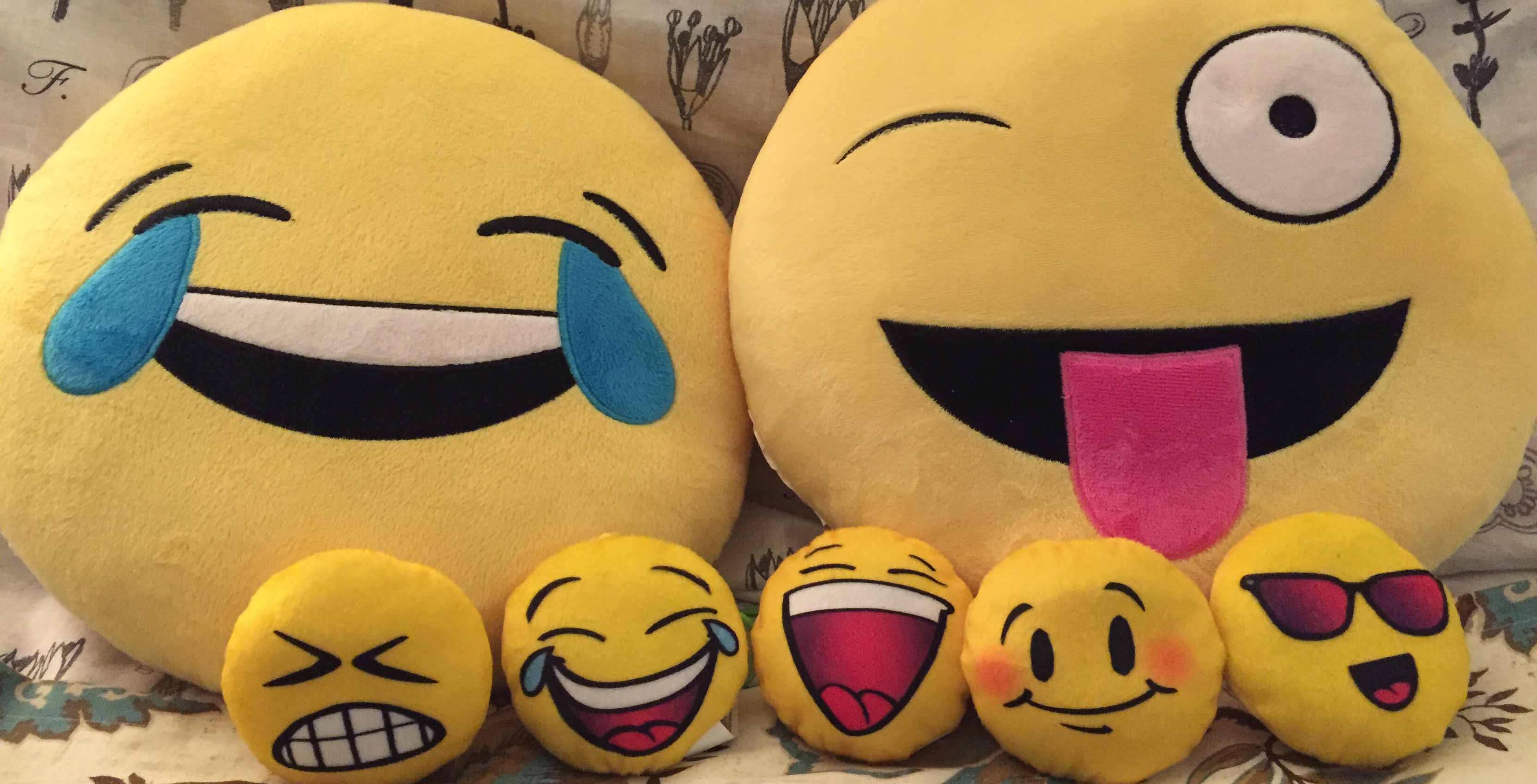 Emoji cushions