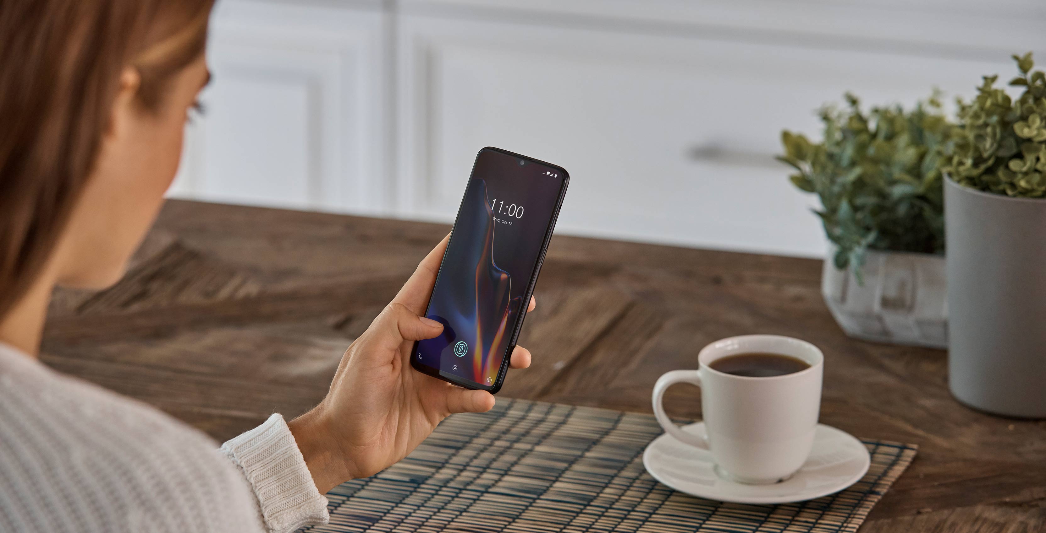 The OnePlus 6T features a new in-display fingerprint sensor