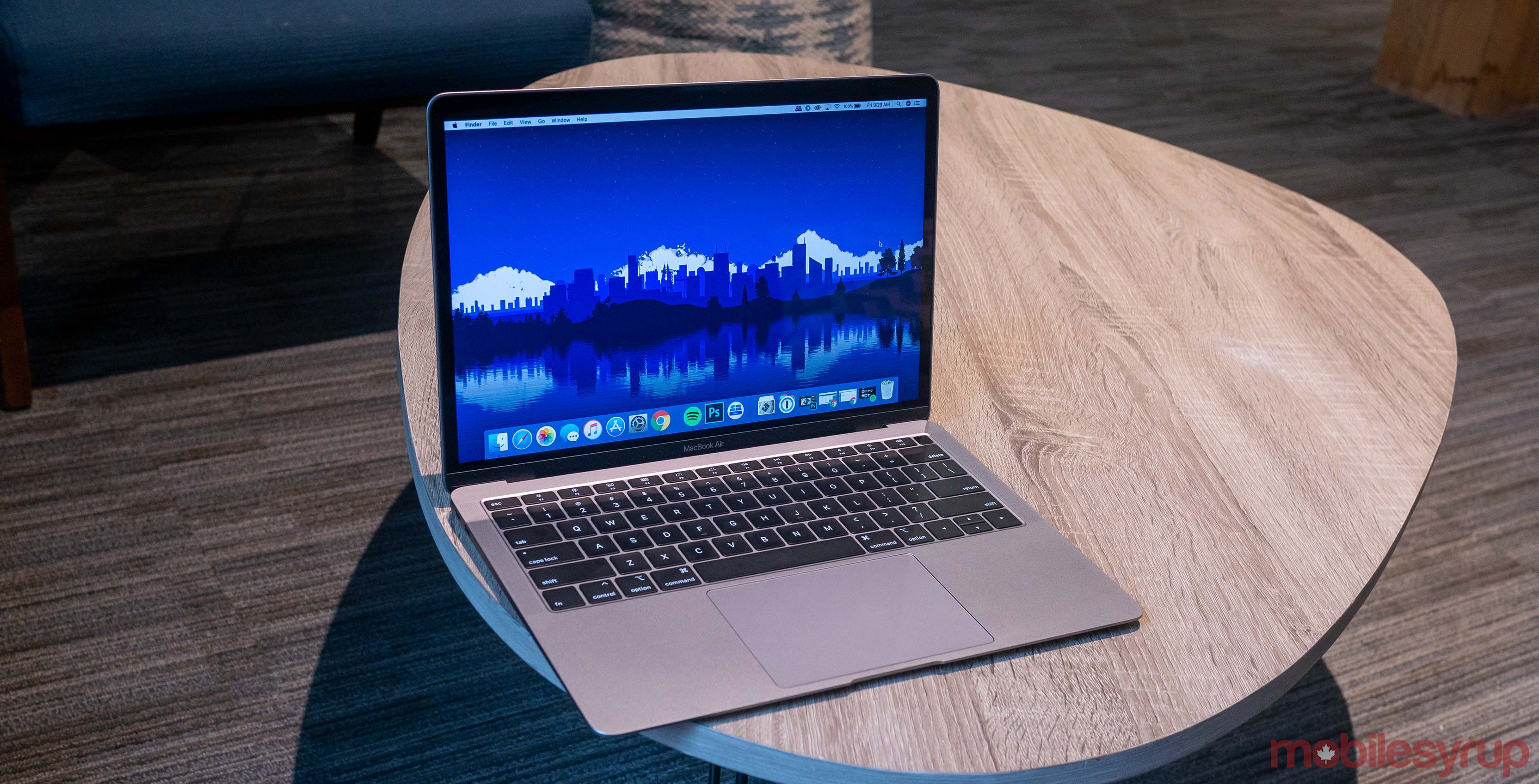 Apple S 2018 Macbook Air Features The Latest Macbook Pro S Silicon Membrane Keyboard