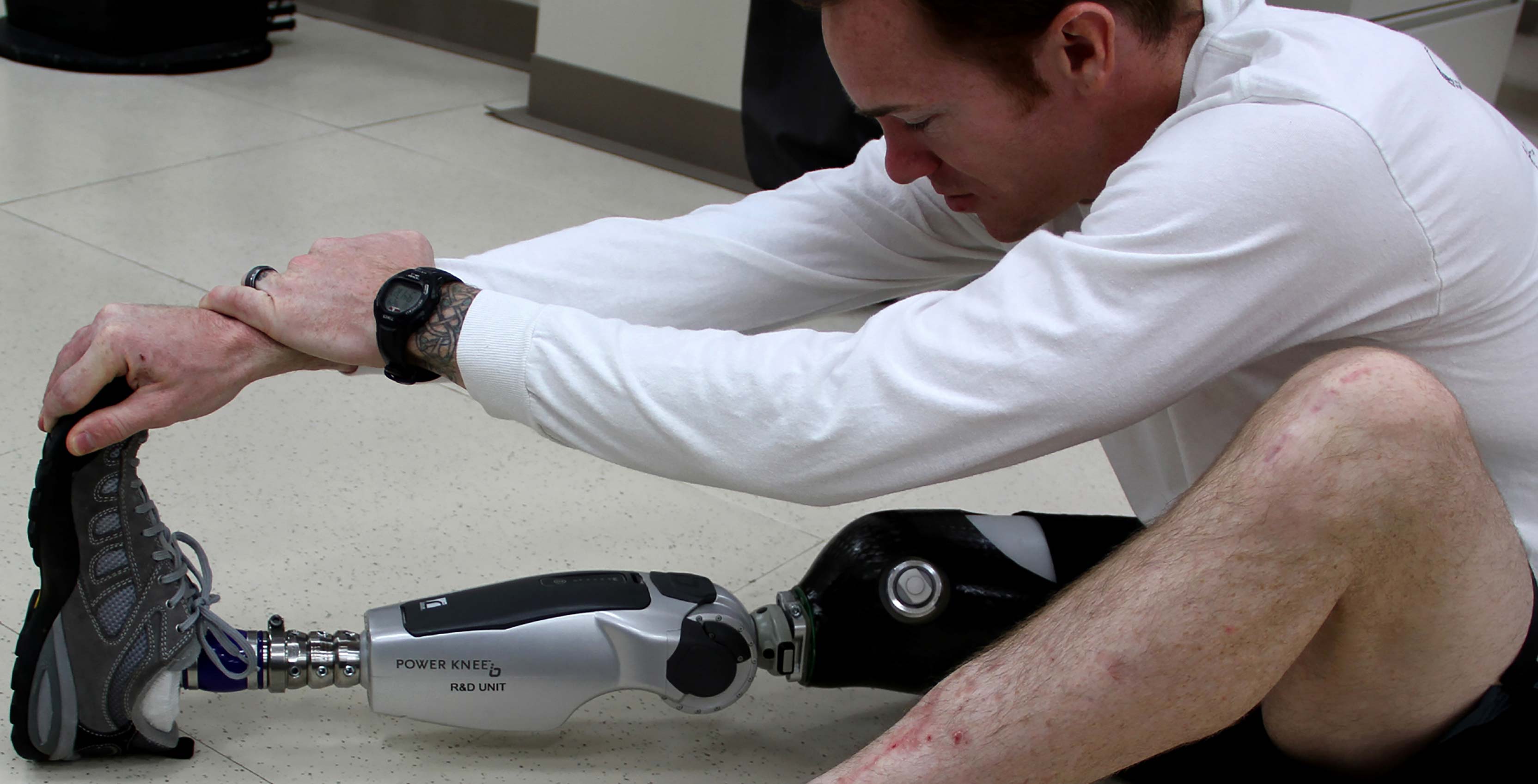 These Researchers Have Created An Ai Trained Robotic Knee For Amputees