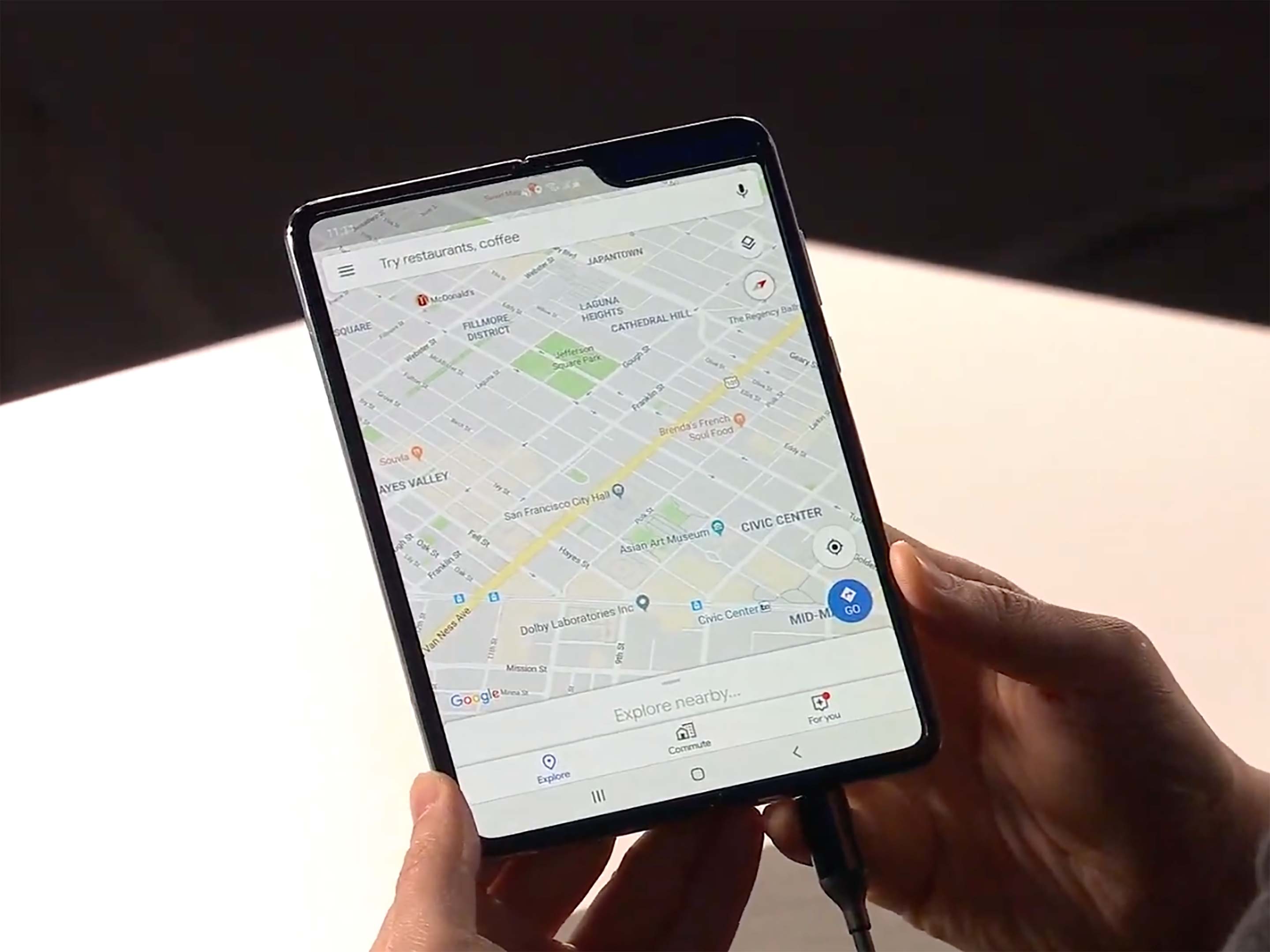 Samsung Galaxy Fold Google Maps