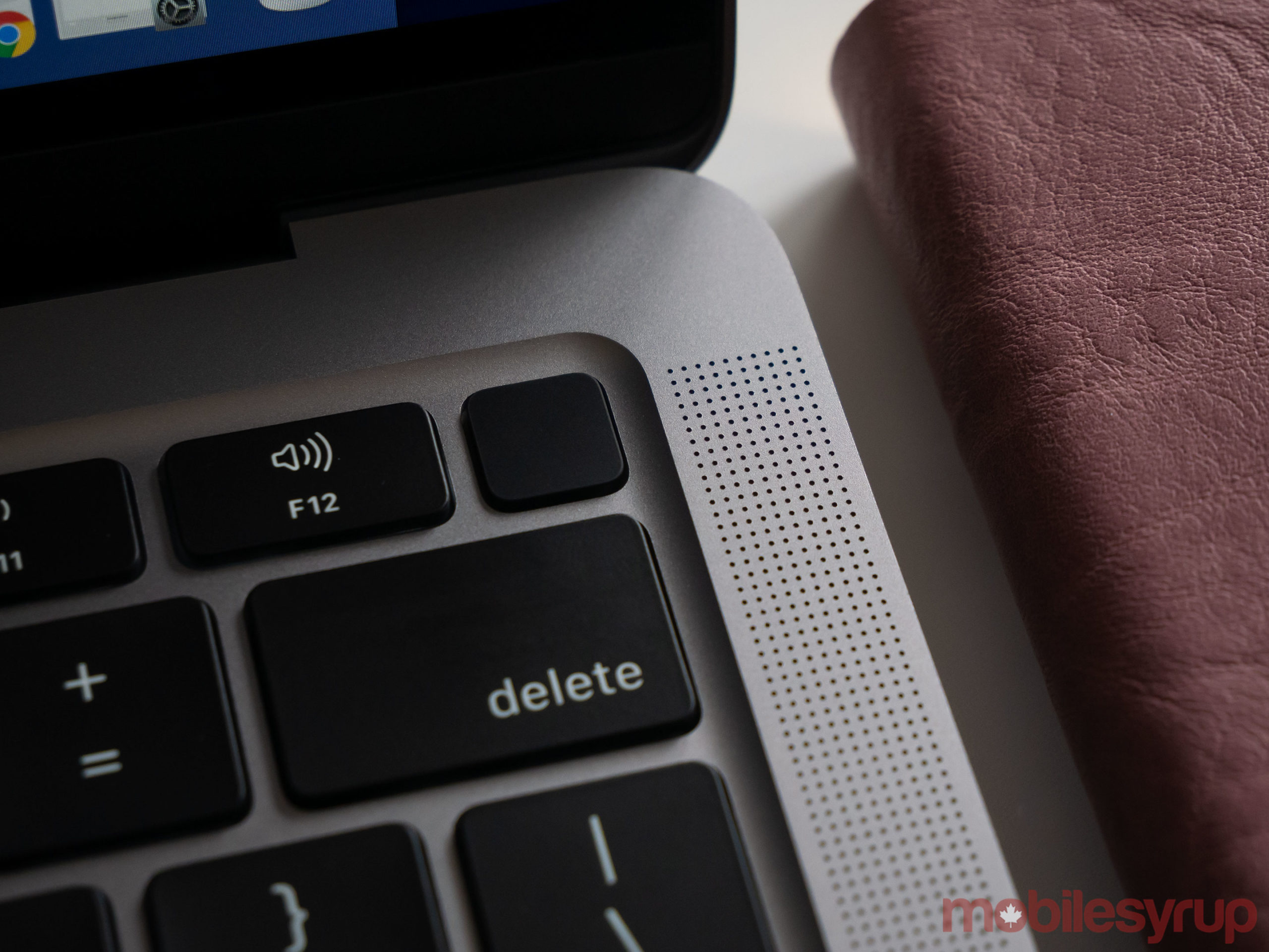 MacBook Air (2020) Touch ID sensor 