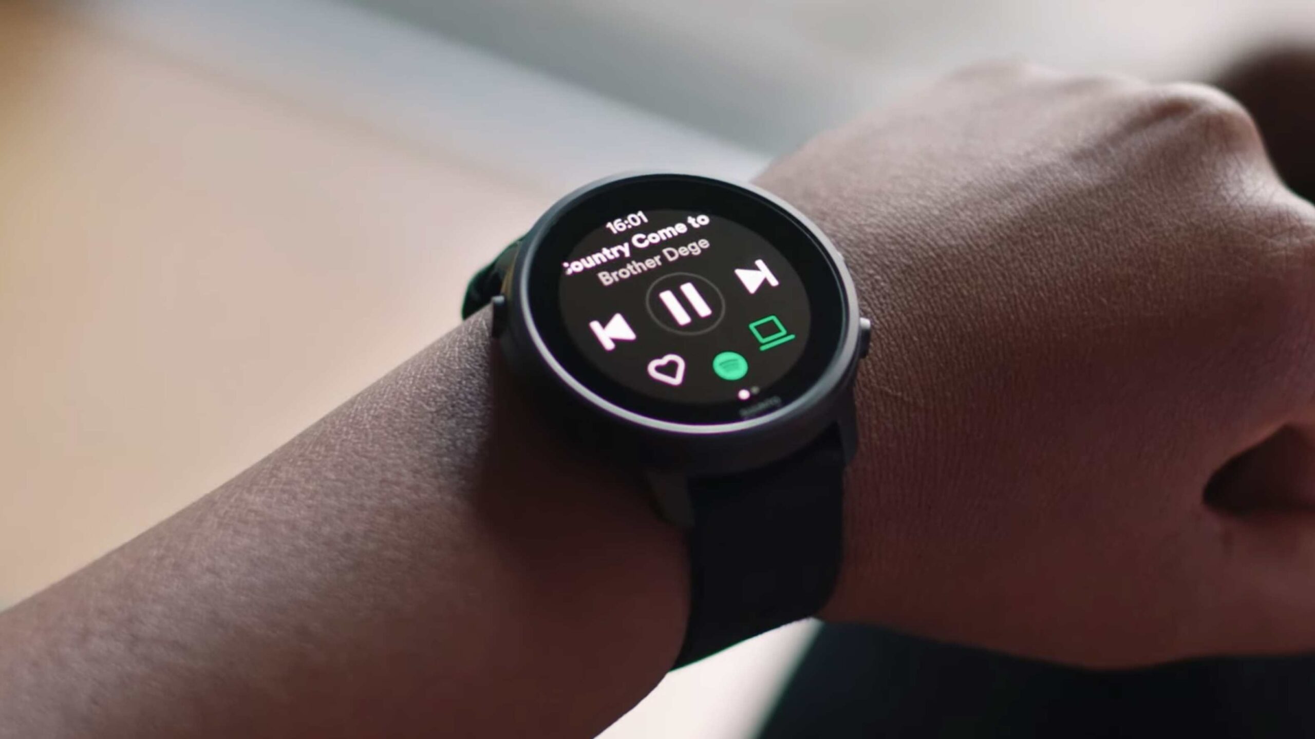 Wear OS update lets you download apps directly to your watch with your phone