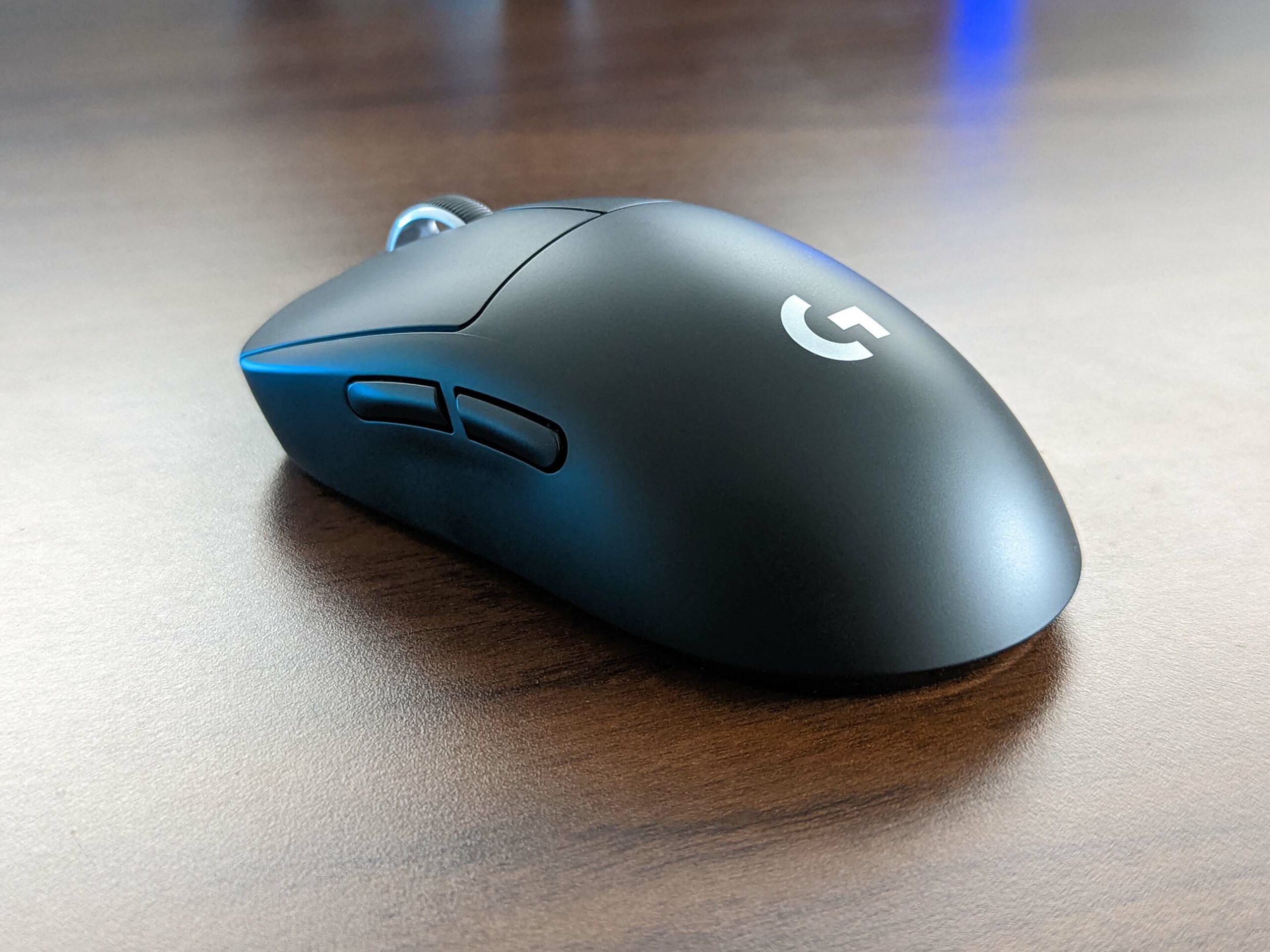 Superlight mouse