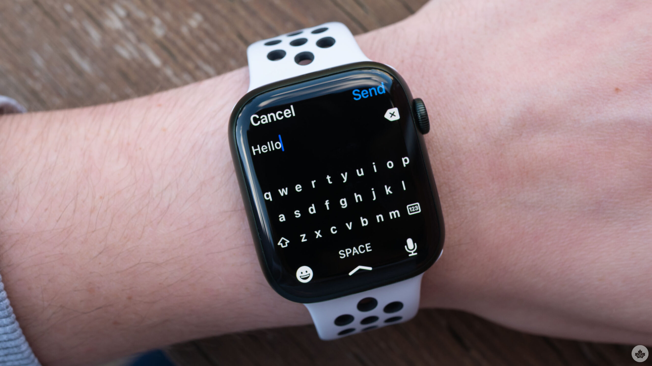 Il nuovo annuncio di Apple Watch Series 7 si concentra sulle capacità salvavita durante le emergenze