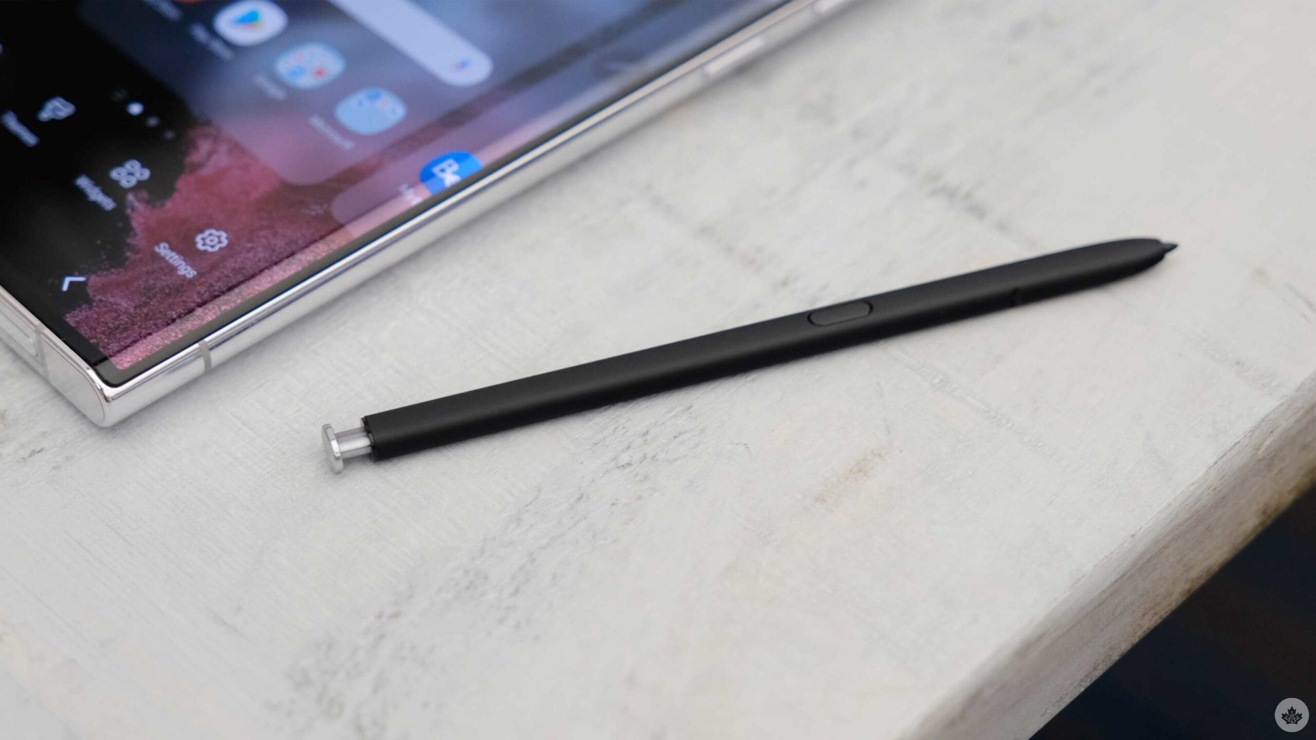 What do you use your smartphone’s stylus for? thumbnail