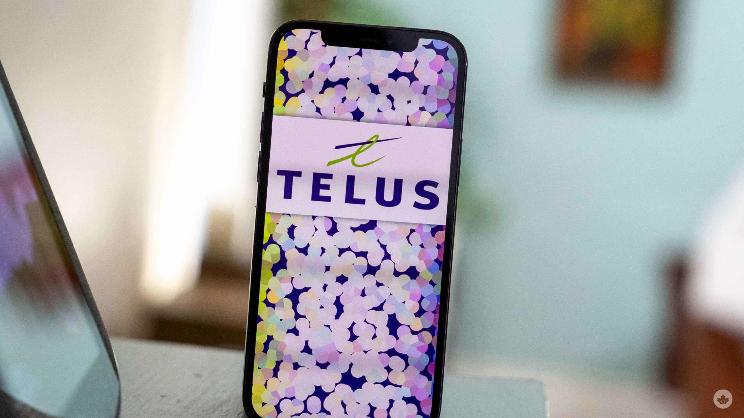 Telus added 247,000 mobile and fixed customers in its second quarter