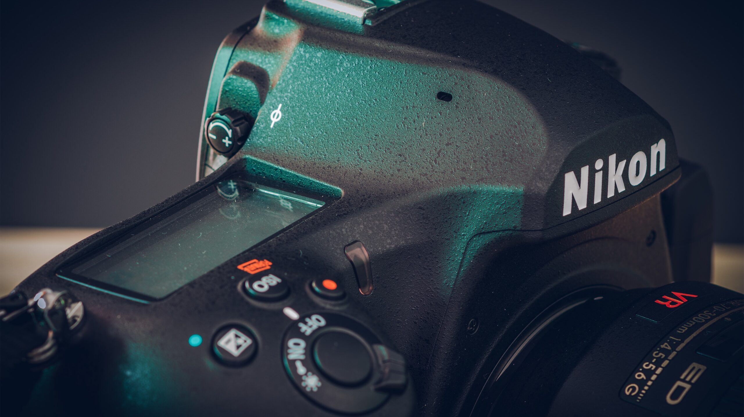Le fotocamere reflex Nikon potrebbero essere sospese a favore di alternative mirrorless