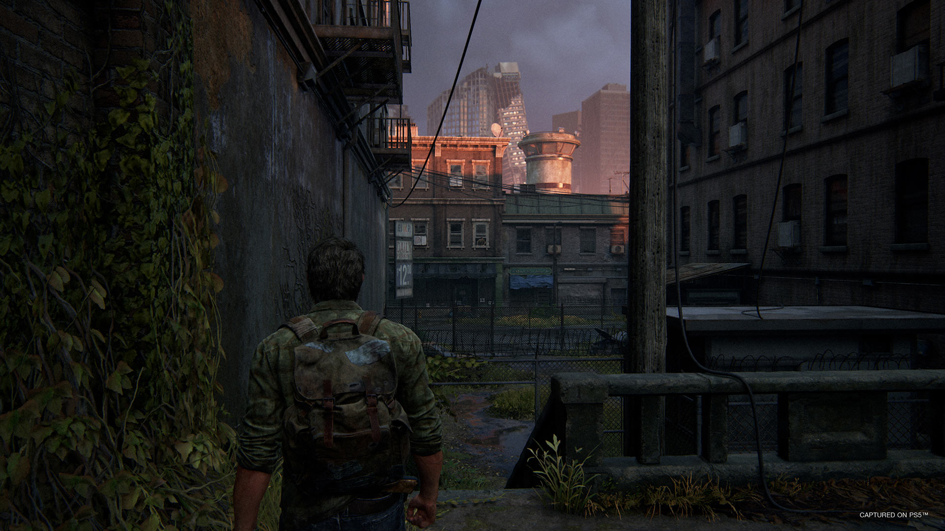 The Last of Us Part 1 Joel in the city