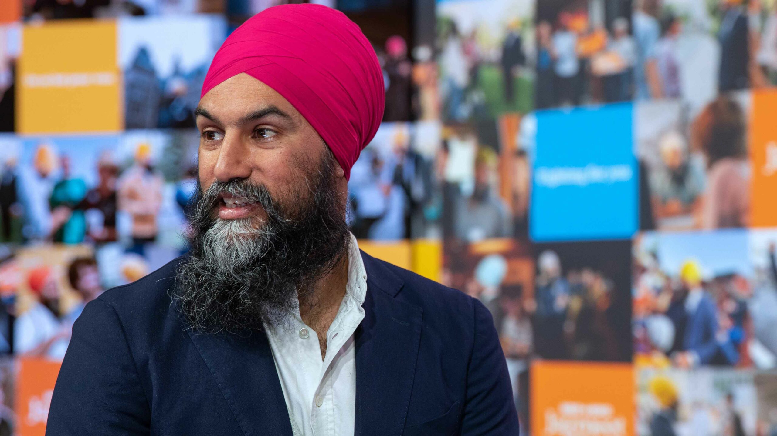 Jagmeet Singh asks Minister Champagne to block Rogers-Shaw merger in weekend letter