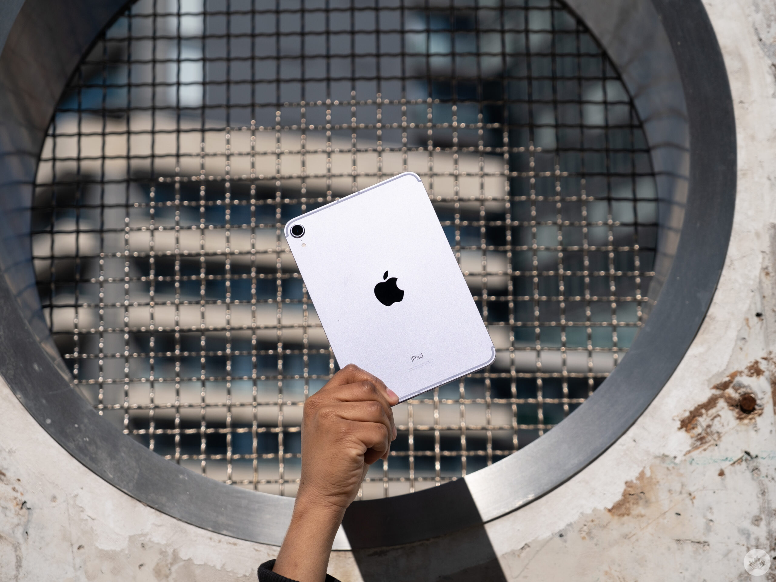 Apple iPad Mini 7 (2023) - Apple's First Foldable Tablet!! 