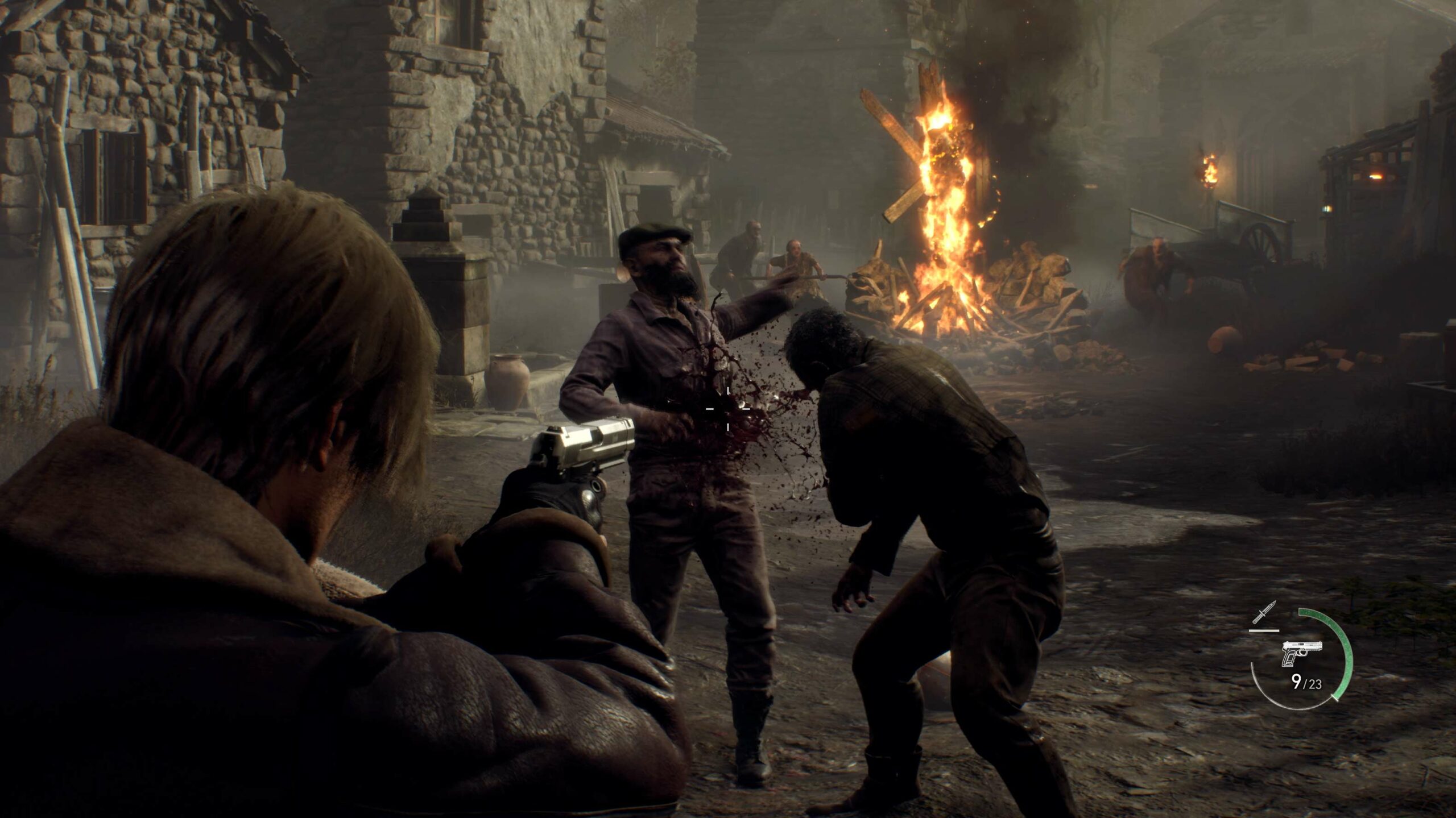 Resident Evil 4 remake village combat