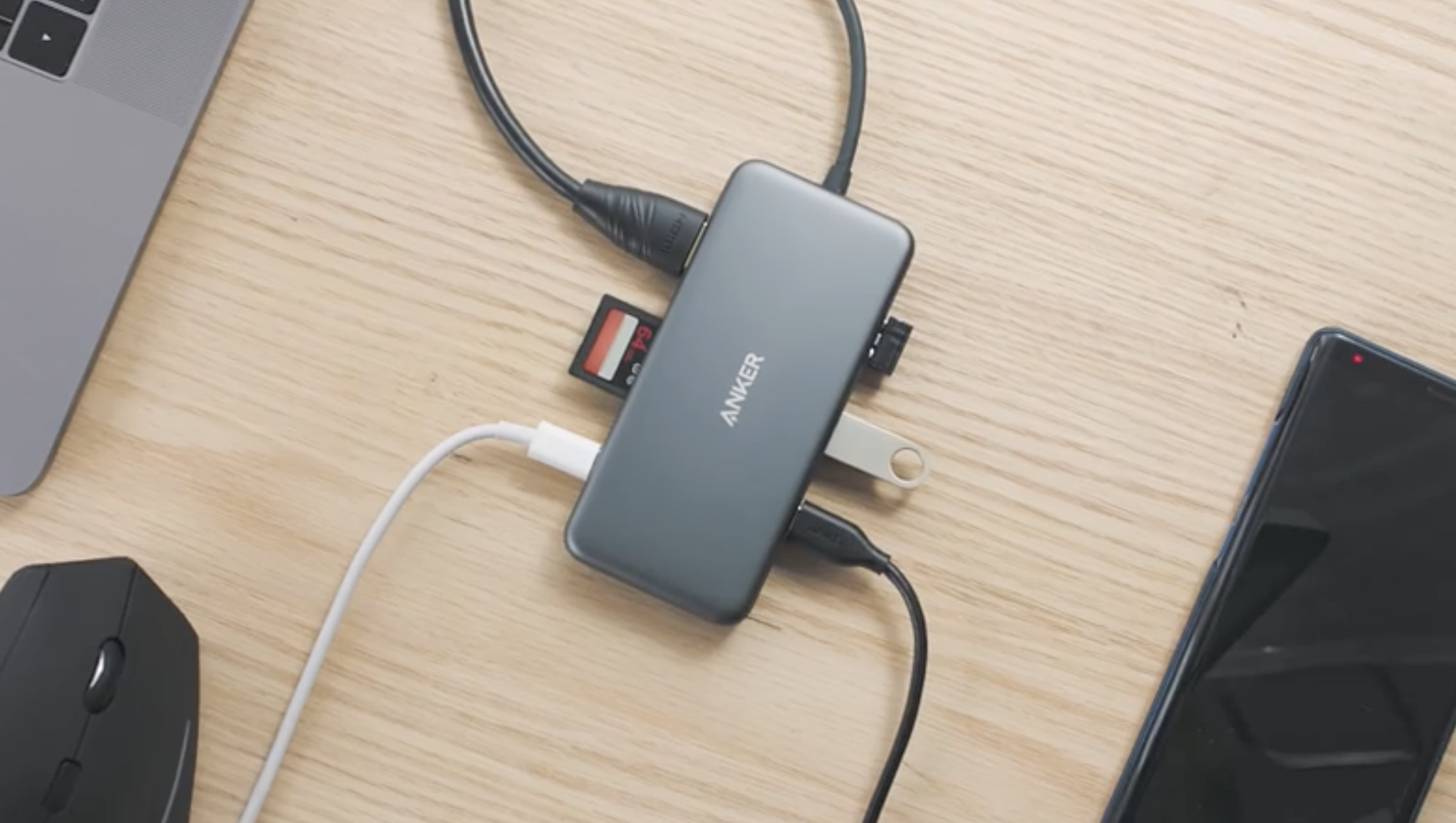 Multiprise USB - Câbles et prises