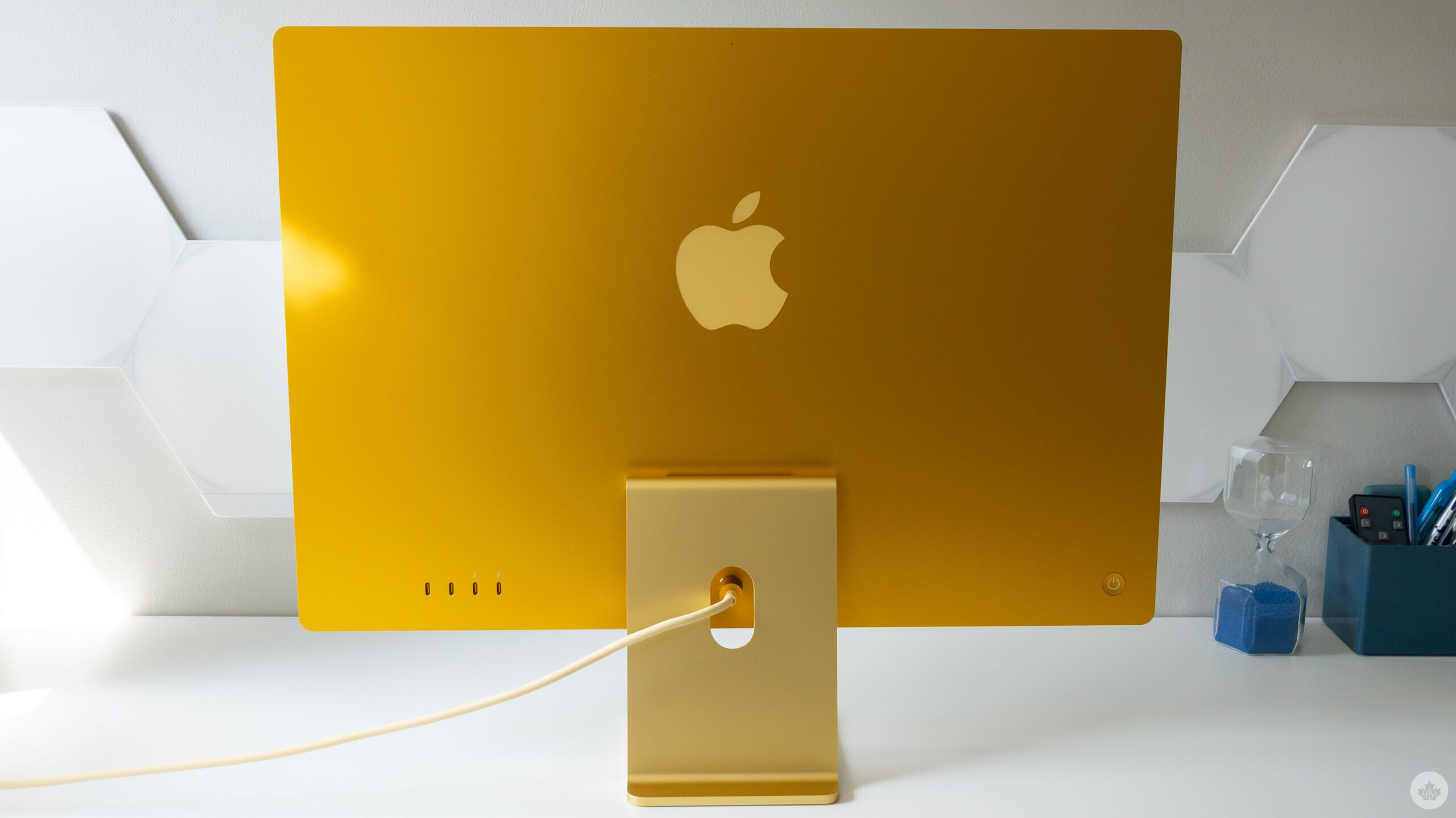 New iMac, 13-inch MacBook Air, USB-C accessories