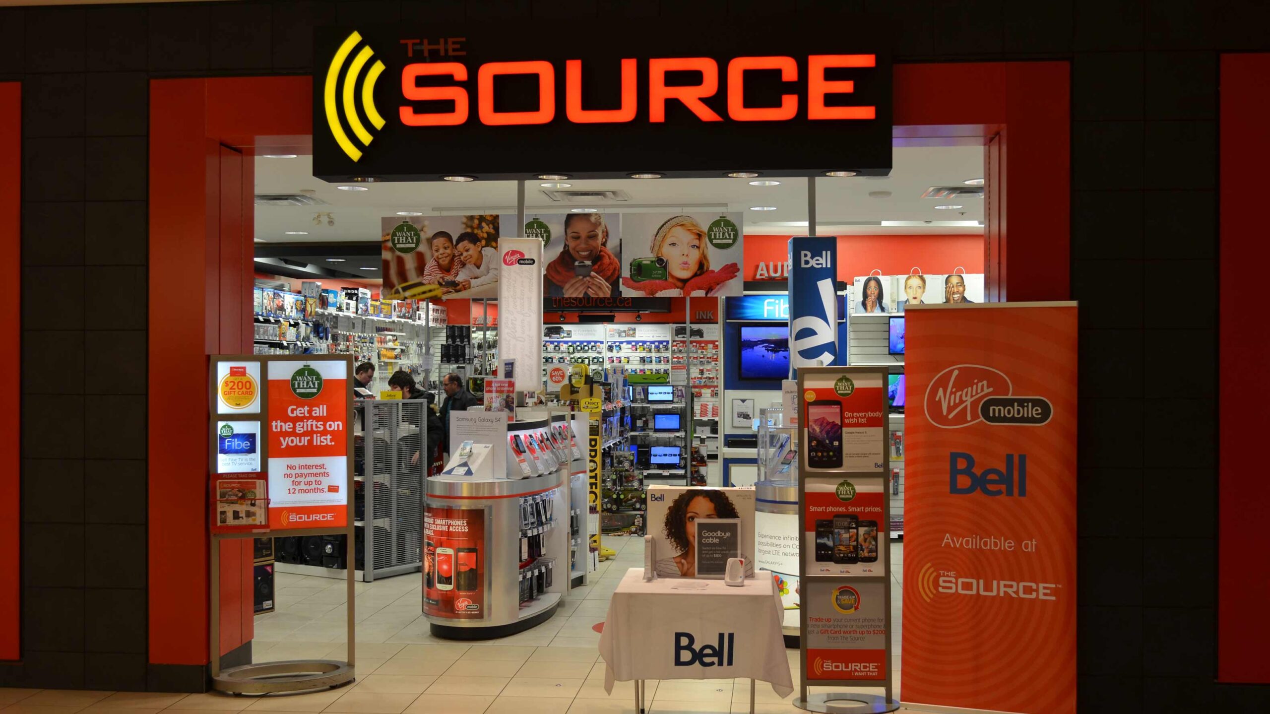 Les magasins La Source partout au Canada seront rebaptisés « Best Buy Express »